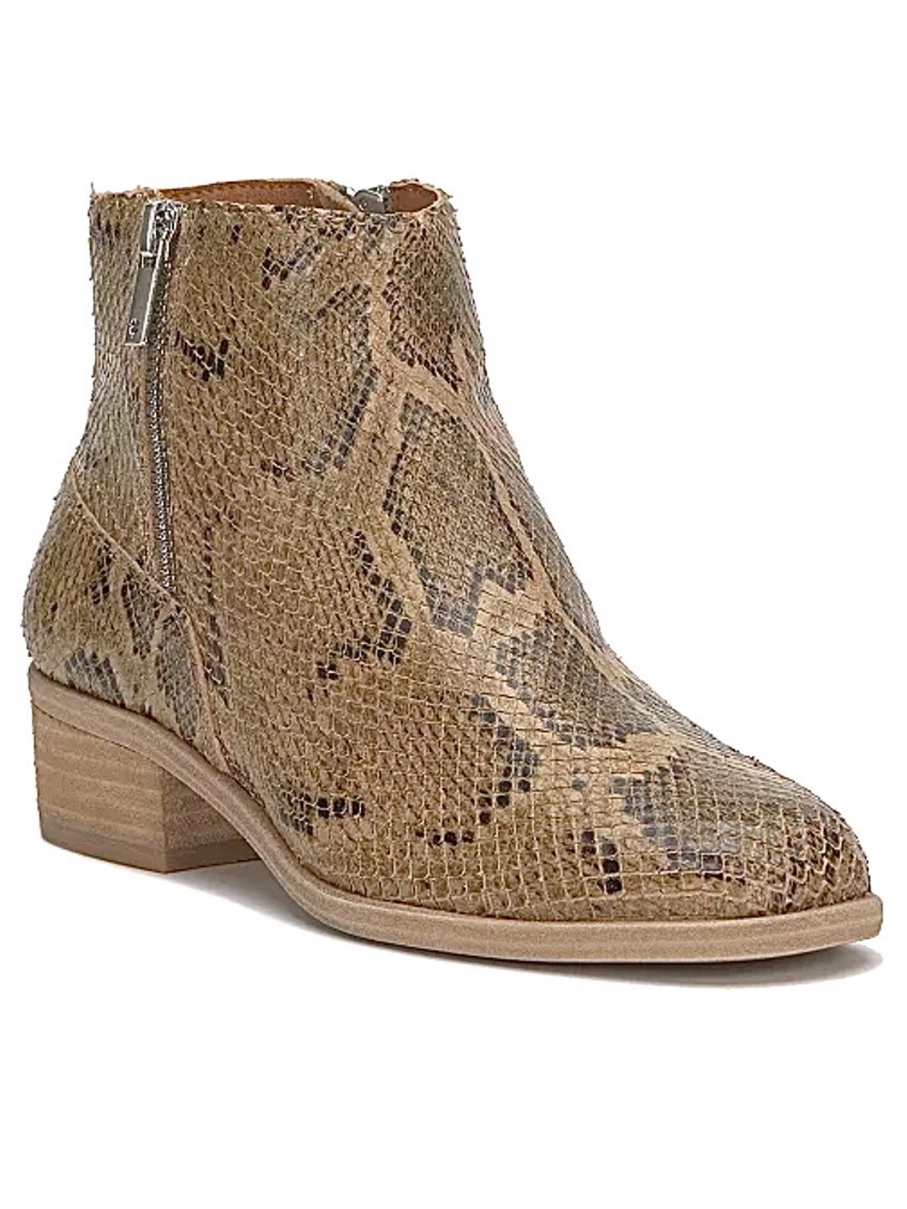 NWT Lucky Brand Women’s Booties size 7.5 Baelee Round Toe Ankle Genuine Leather
